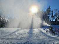 01 Hart snowgun and sun 20240213 103009